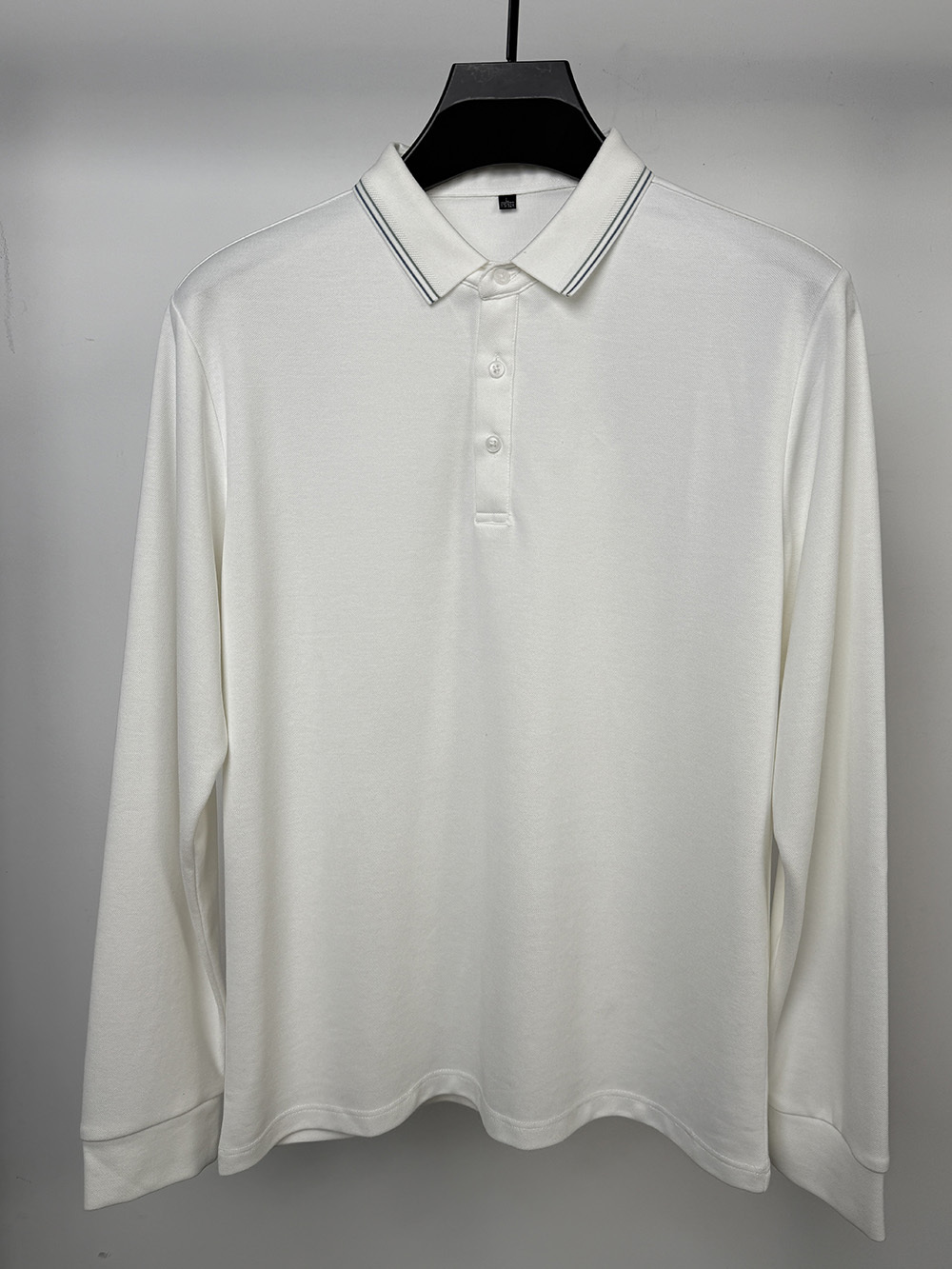 MX37214  240g weight   62.4%polyester fiber  35.0%cotton  2.6%mulberry silk  Polo shirt