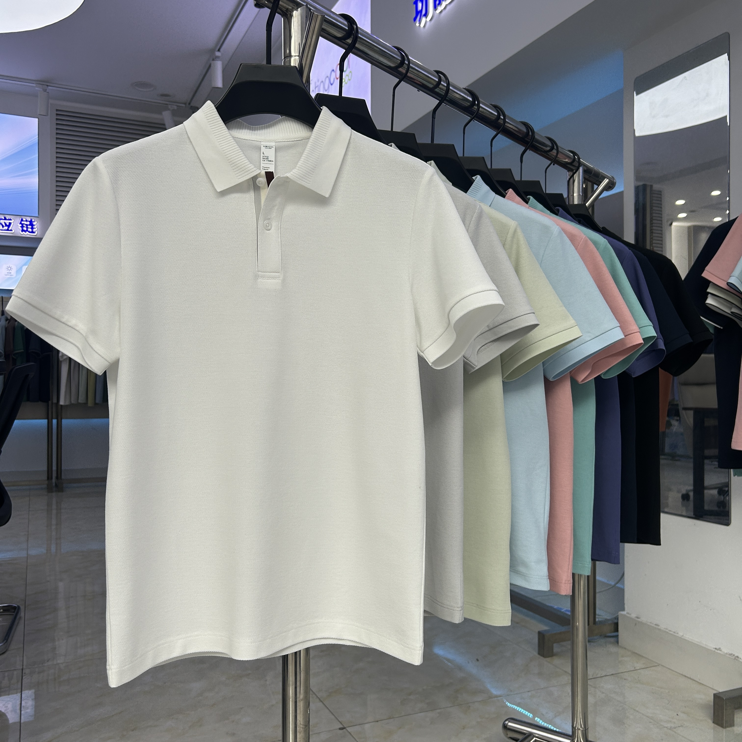 XYD5401 220g weight 66.9%cotton  28.4%Polyester fiber  2.4%Linen  2.3%Mulberry silk  Polo shirt