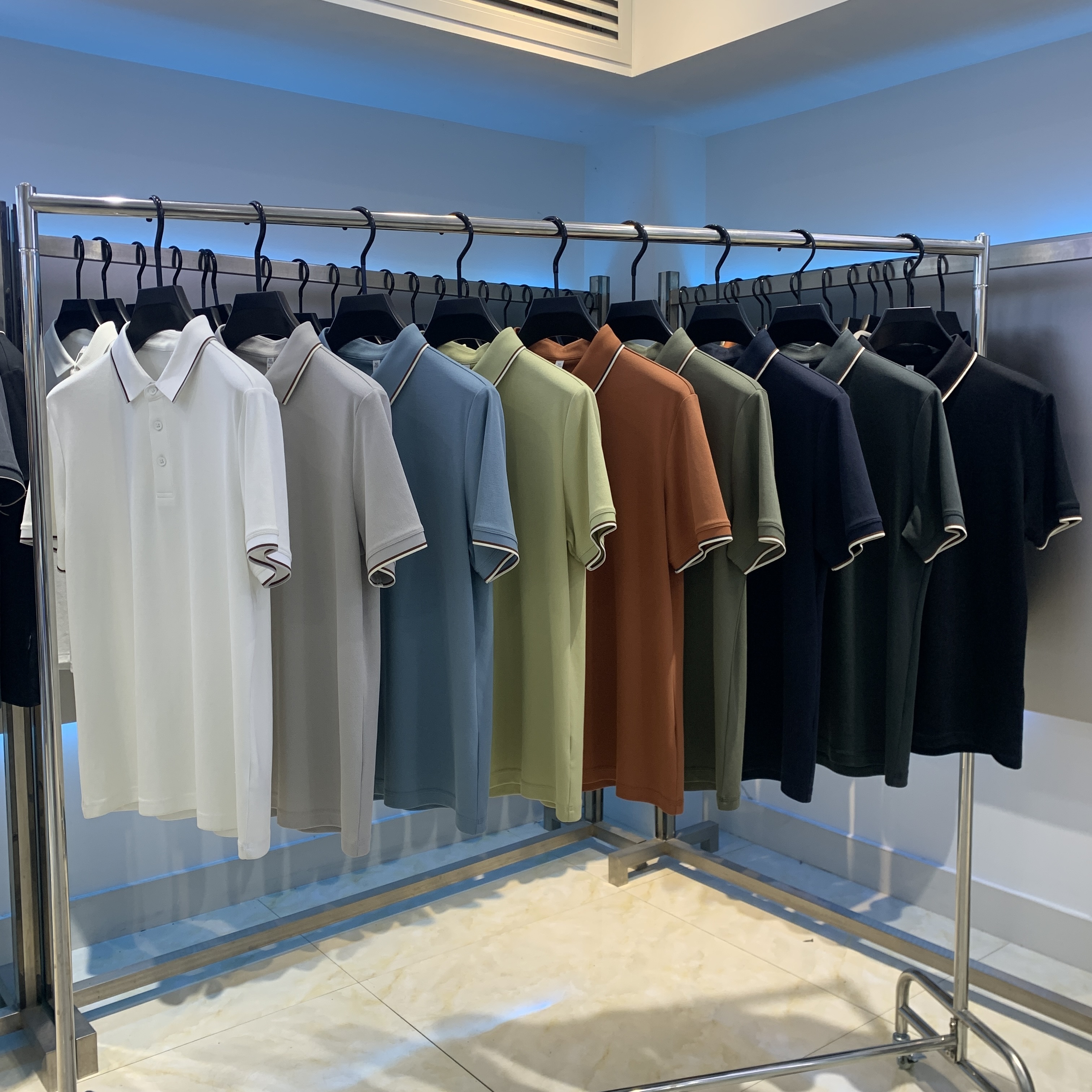 XYD7103  210g weight 57.4%Cotton  26.4%polyester fiber  16.2%lyocell  Polo shirt （欠石青单色图）