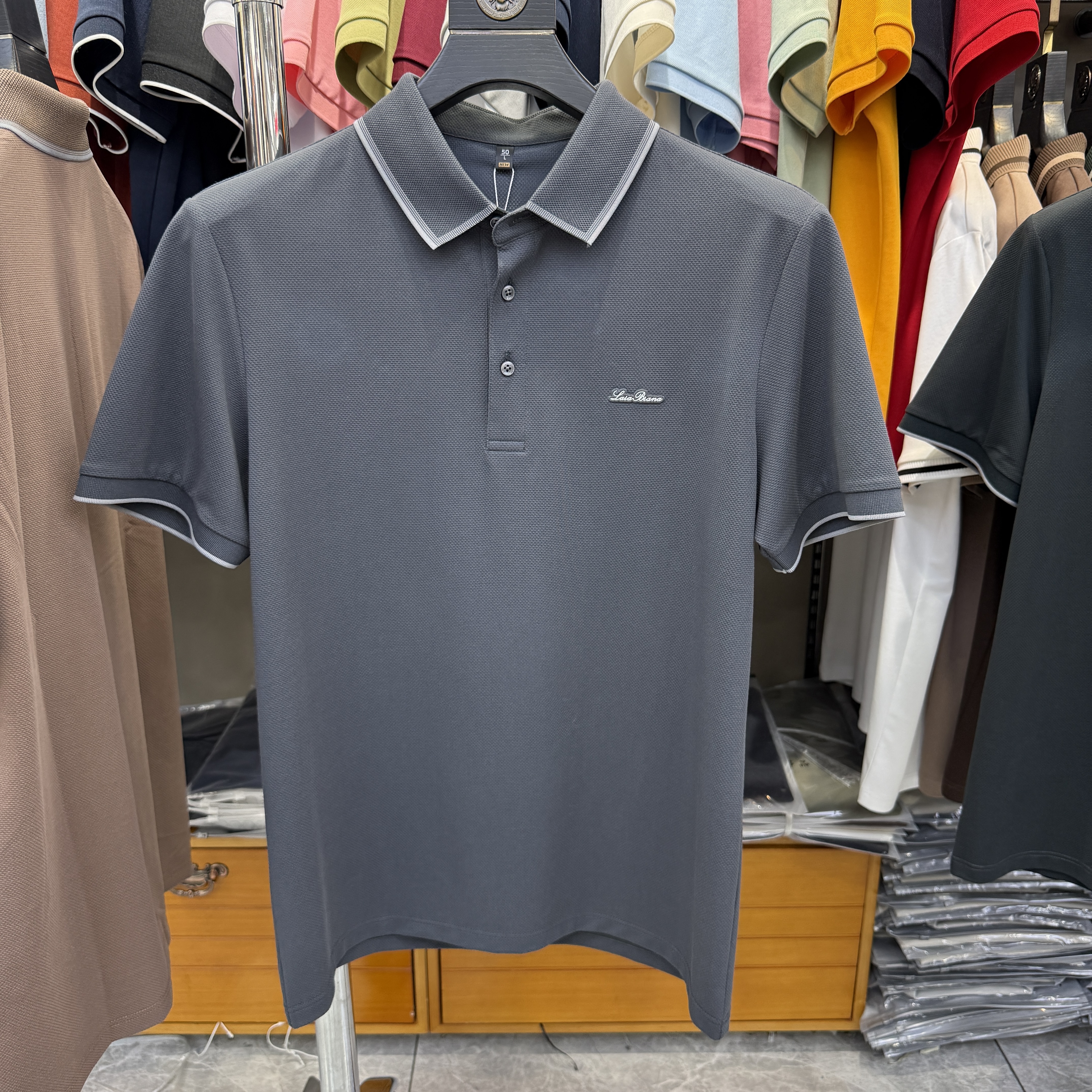 JM6906 54.4% Polyester 39.4% Cotton 6.2% Spandex Short-sleeve polo shirt