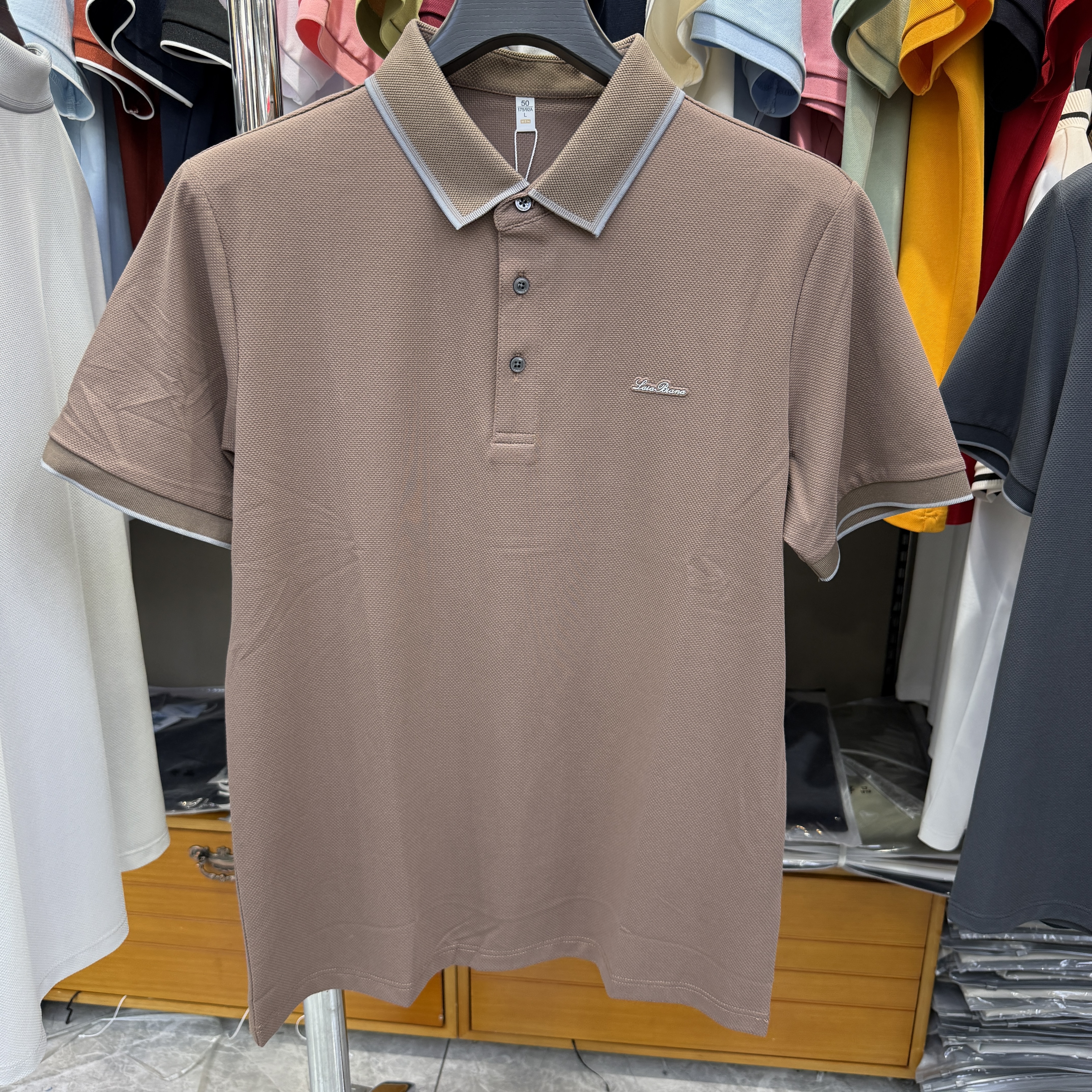 JM6906 54.4% Polyester 39.4% Cotton 6.2% Spandex Short-sleeve polo shirt