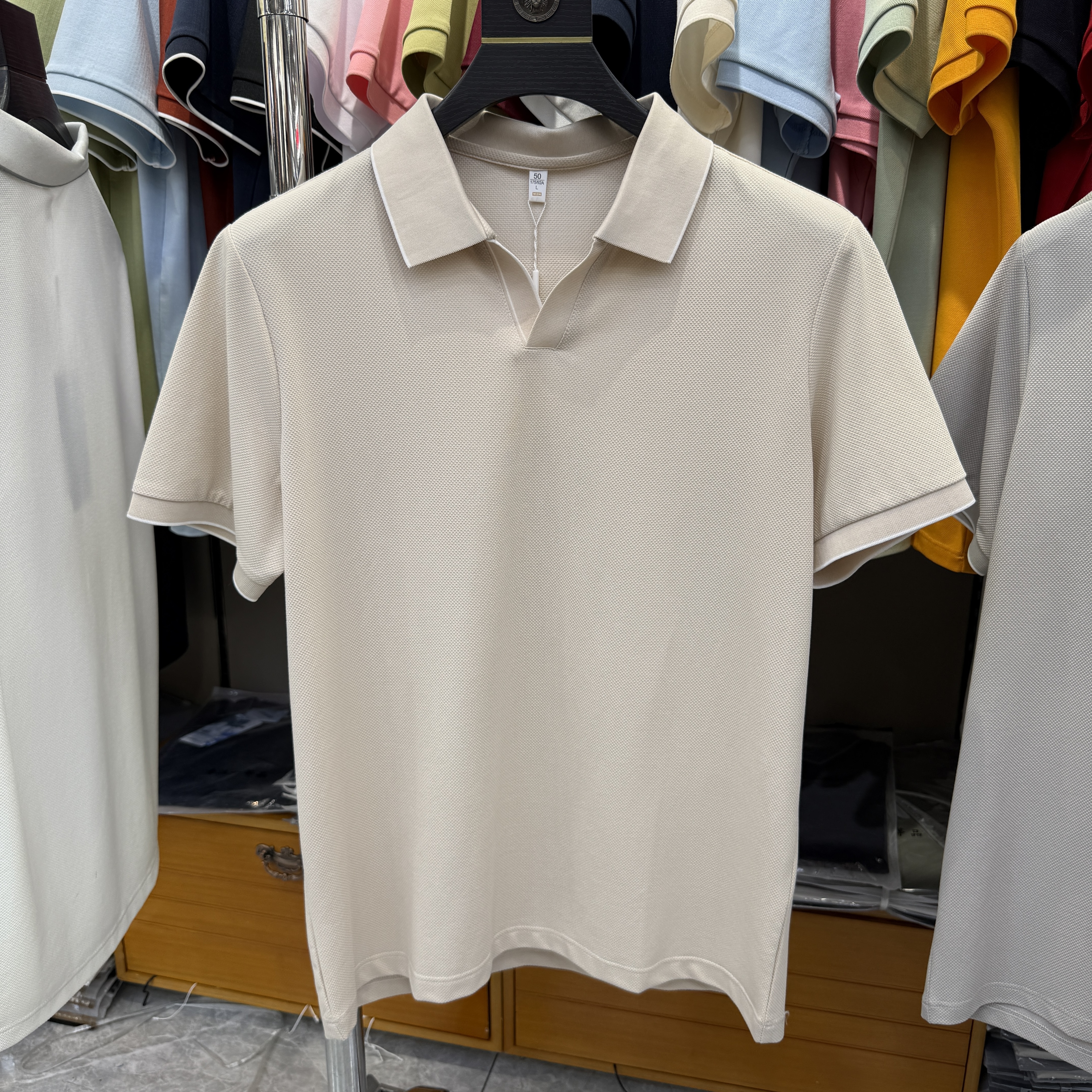 JM7305 54.4% Polyester 39.4% Cotton 6.2% Spandex Short-sleeve polo shirt