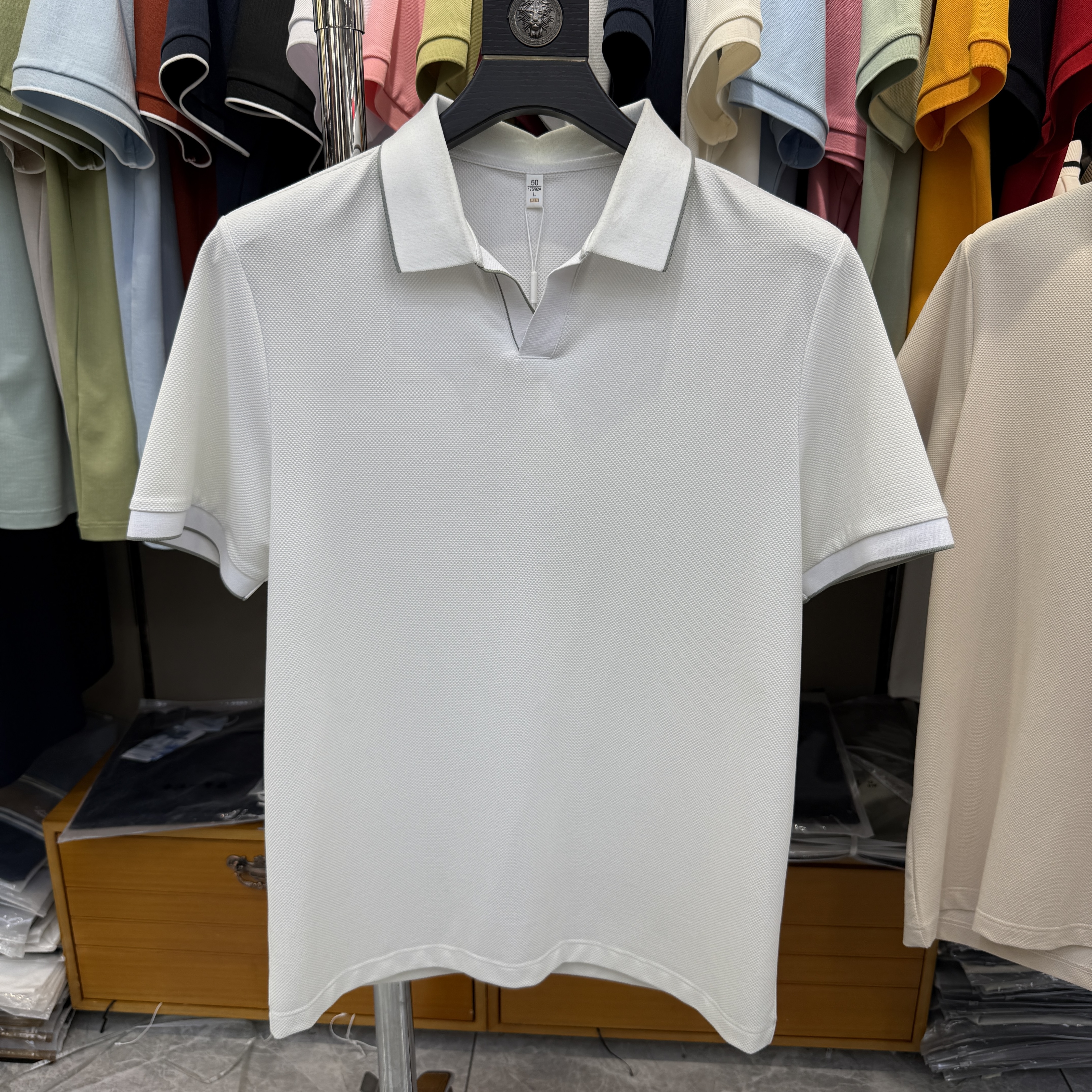 JM7305 54.4% Polyester 39.4% Cotton 6.2% Spandex Short-sleeve polo shirt