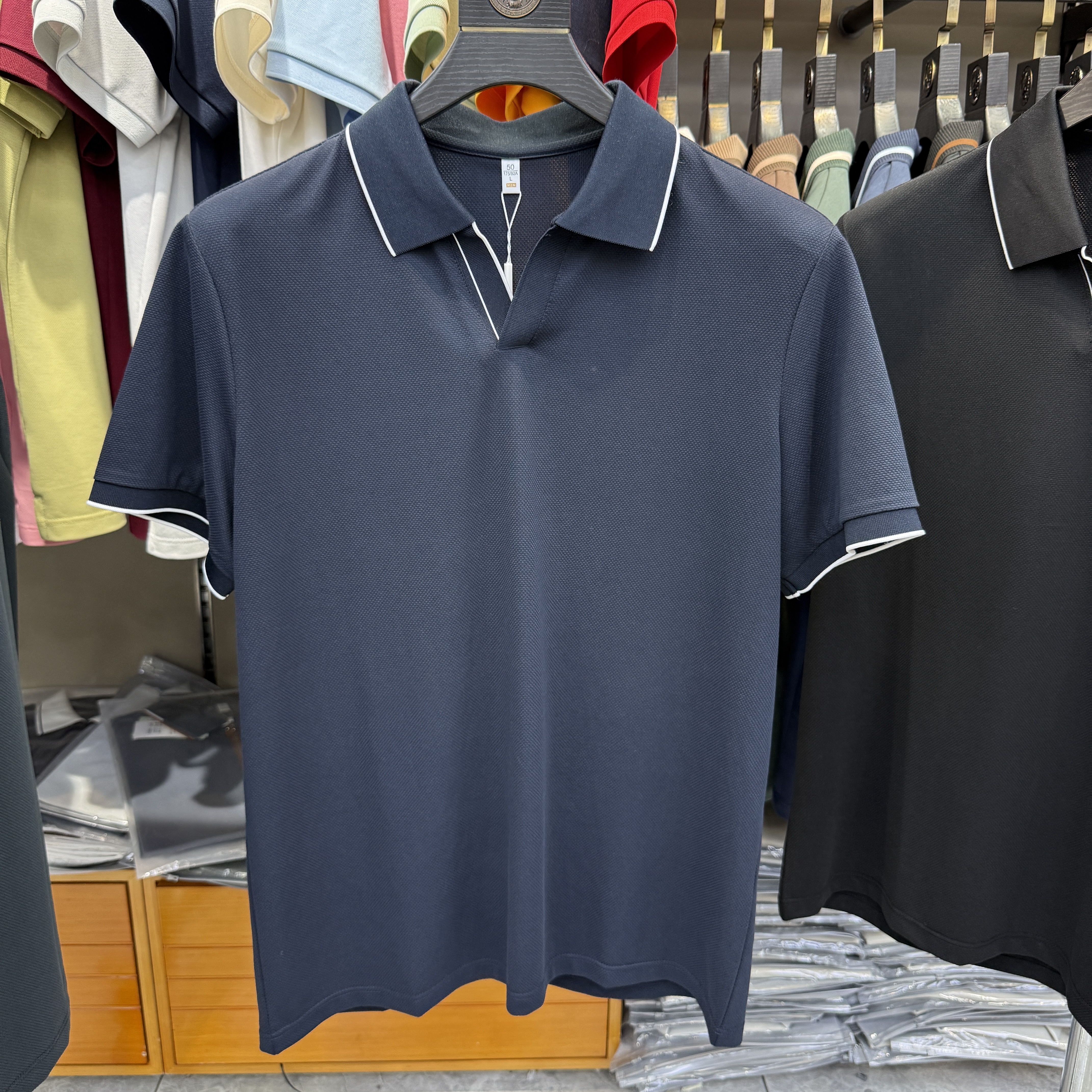 JM7305 54.4% Polyester 39.4% Cotton 6.2% Spandex Short-sleeve polo shirt