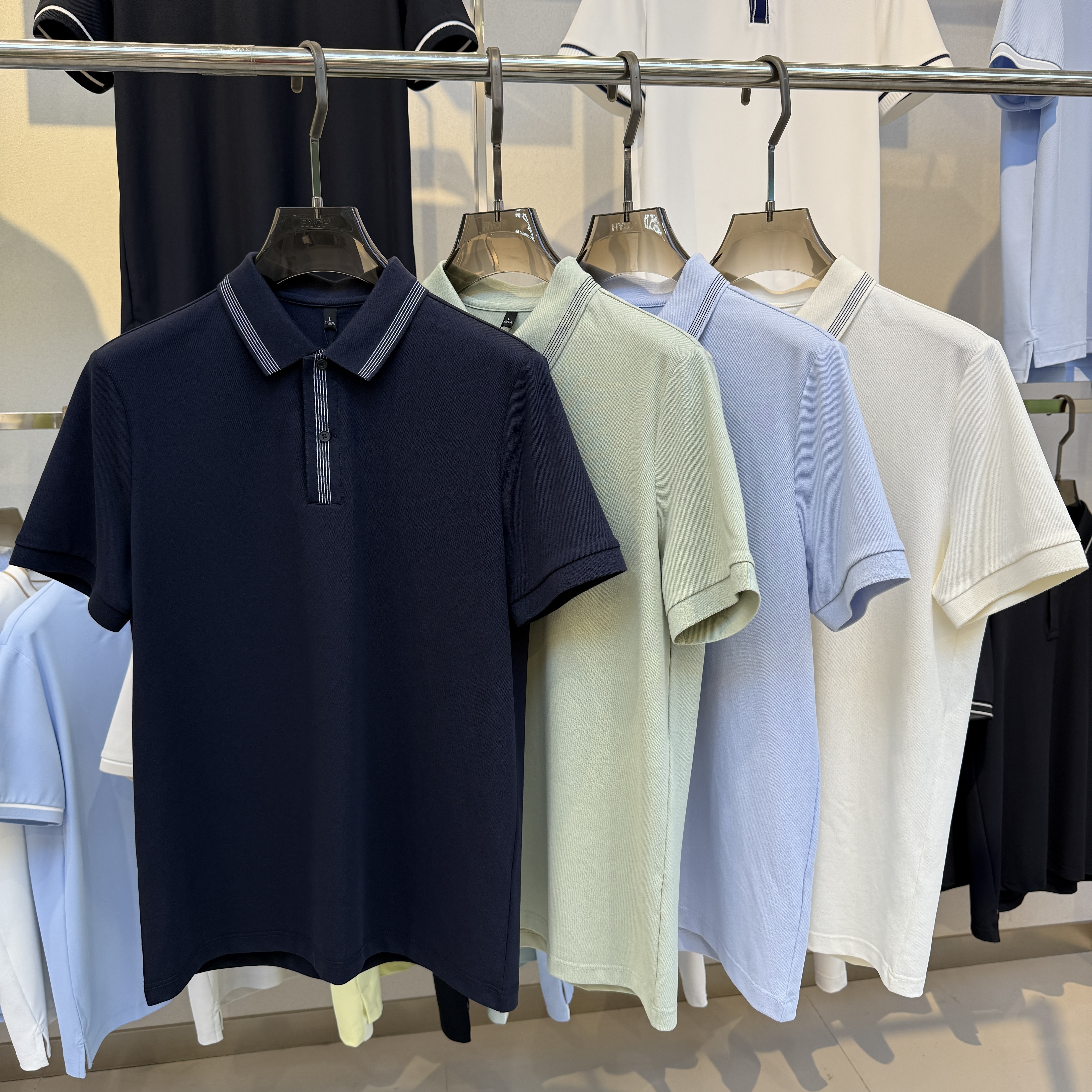 BSW2270 69.7%Cotton 26.4%Polyester 3.9%Spandex Polo shirt
