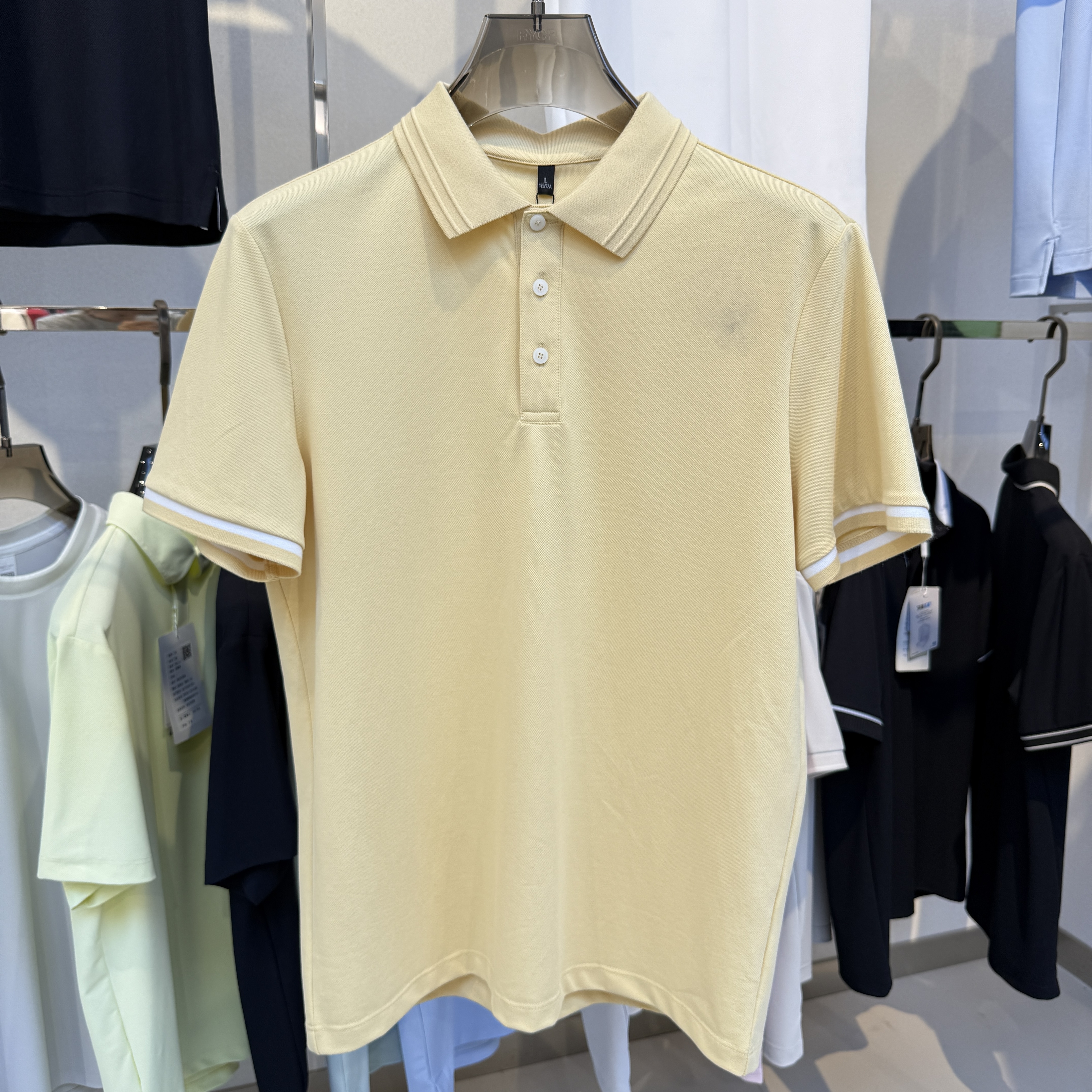BSW2278 69.7%Cotton 26.4%Polyester 3.9%Spandex Polo shirt
