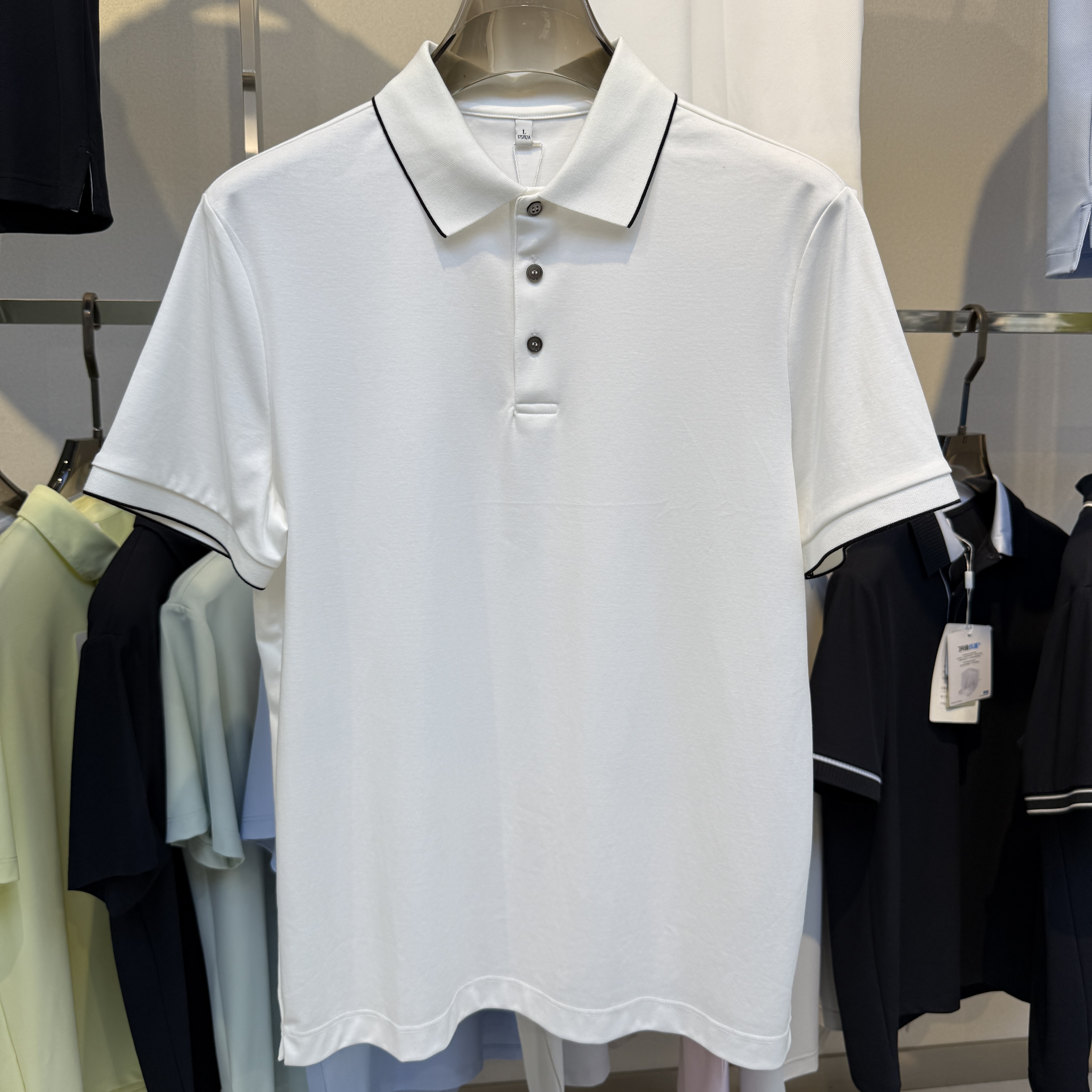 BSW6608 75.9% Cotton  24.1% Polyester T-shirt