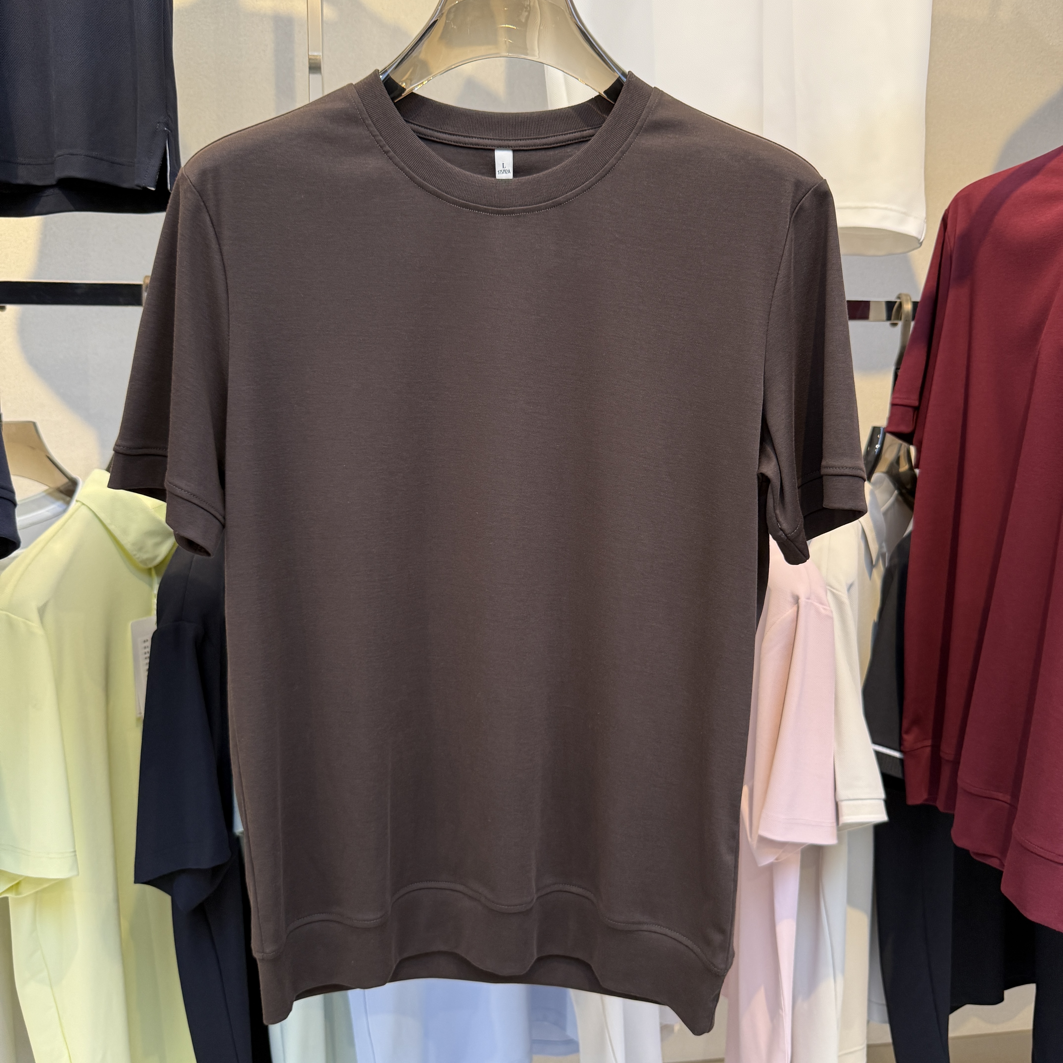 BSW6615 75.9% Cotton  24.1% Polyester T-shirt