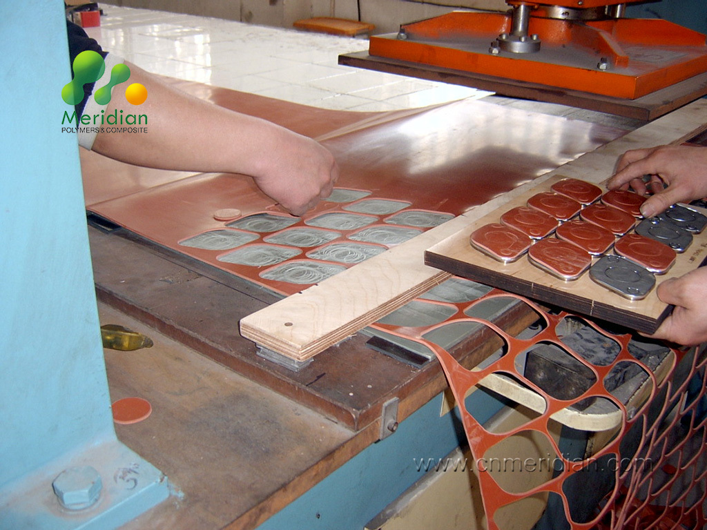 Red Natural Rubber Sheets