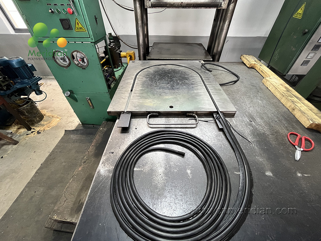 Extra-Large O Ring Segmented  Step-Vulcanization