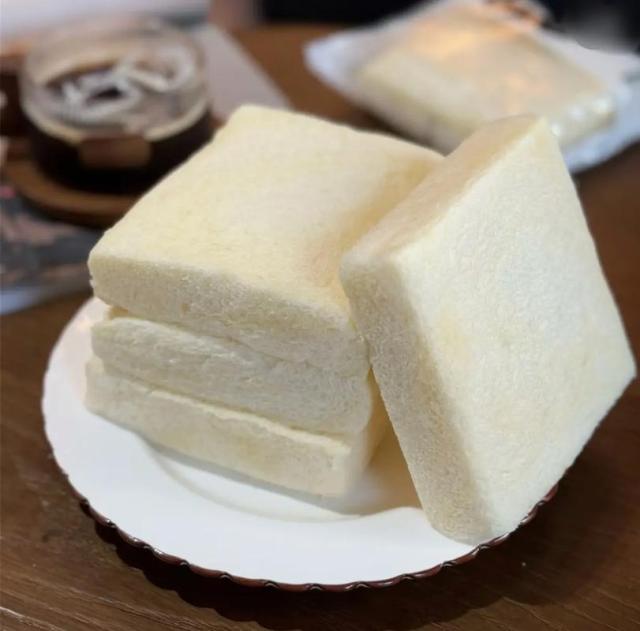 吐司方包四面去皮机 HS21,佛山市宏晟机械设备有限公司,吐司方包四面去皮机