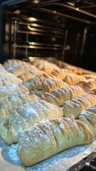 Sprinkling Machine(for whole tray-type) HS25,Honsun Bakery Processing Equipment,HS25 Sprinkling Machine - Commercial Pastry Equipment