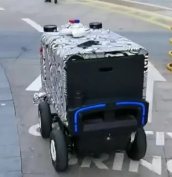 Outdoor Delivery Robot University Package Delivery Unmanned Automatic Self Driving