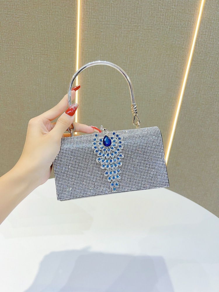 New cross-border diamond-studded evening bag - luxurious handbag for women, fashionable banquet handbag for women, dress-up evening gown cross-body bag