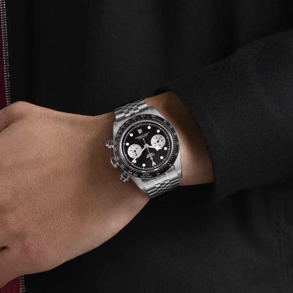 Black Bay Chrono