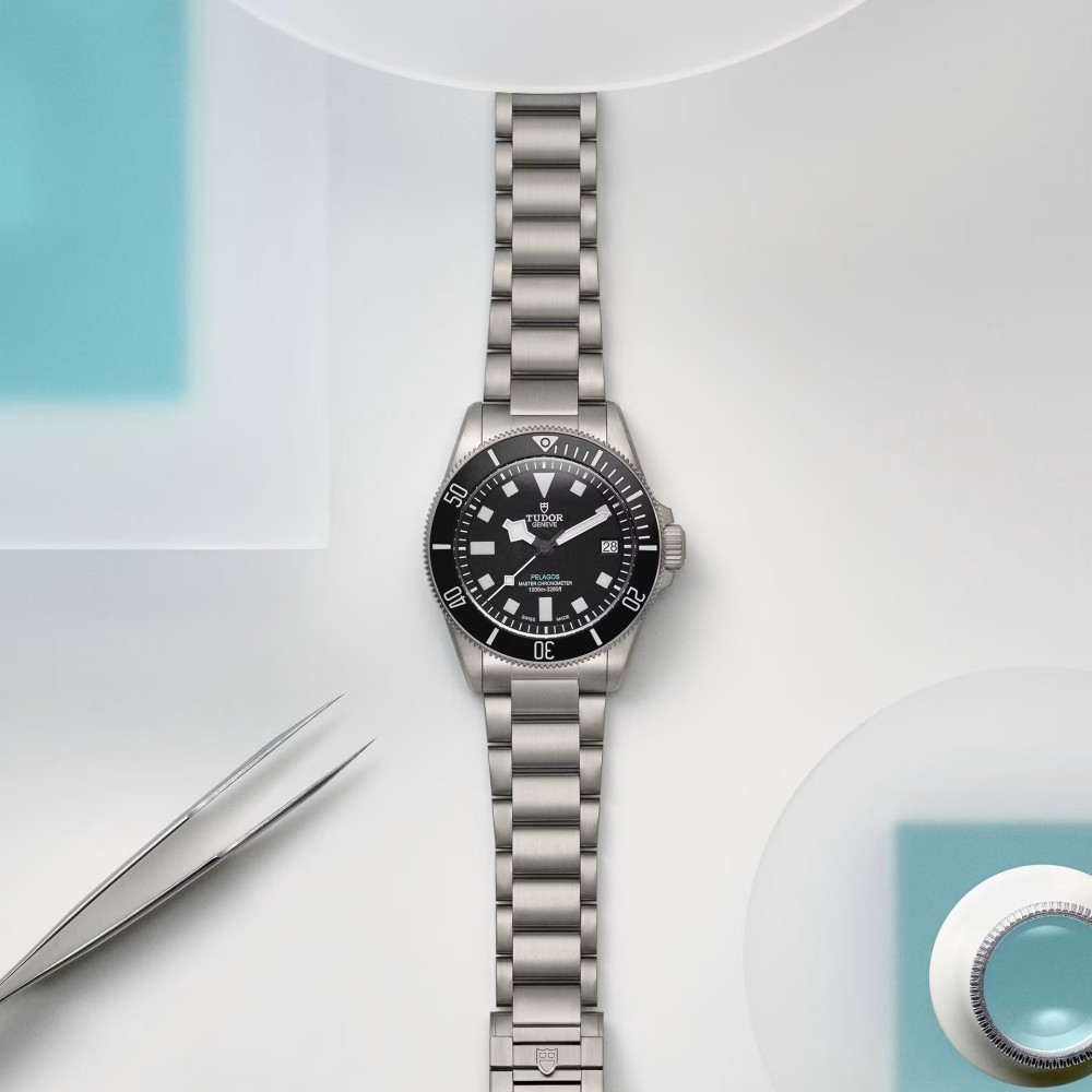 Pelagos Ultra