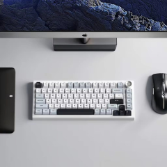 82 Keys Wired Wireless Mechanical Keyboard 2.4G With Three Mode