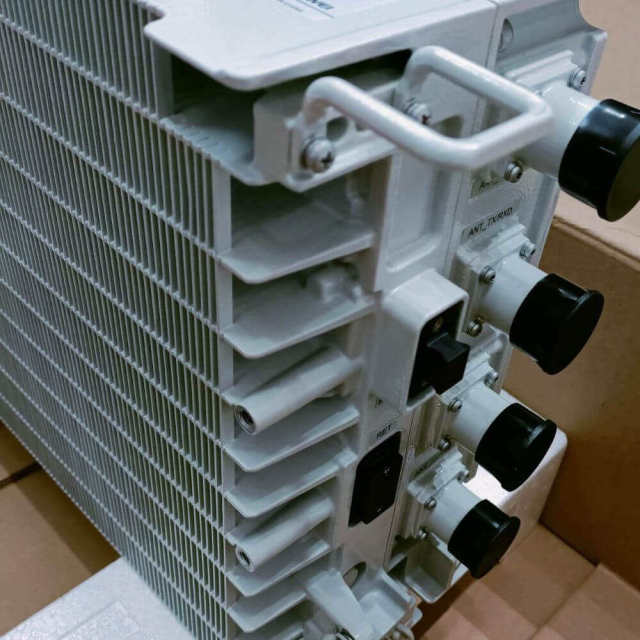 RRU5512T Code 02312YMW Wireless Base Station Frequency Remote Control Unit Enhances Base Station RF Transmission Capability