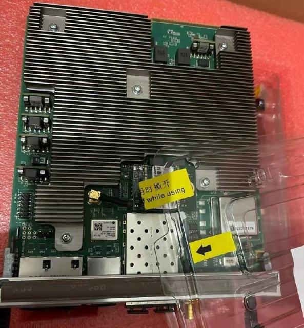 Base Station B8200 B8300 BPQ3B CFS0 BPP1 BPQ0 BPQ2 CCE1 BPP1 UBPG3 FS5A BPN2 CCE1B PM5 BPKE CC2 CC17B CC16B CHV0 Wireless Infrastructure Equipment BBU