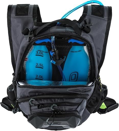 Black Dakar 3L Hydration Pack, One Size