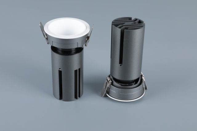 Small steel cannon spotlight - round surface ring / embedded