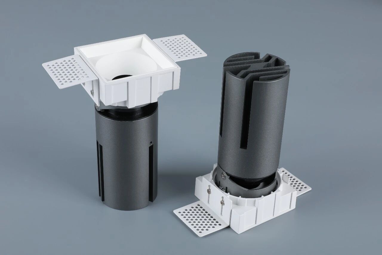 Small steel cannon spotlight - square single head / embedded