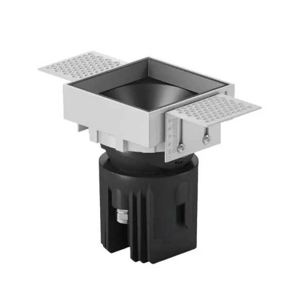 Waterproof spotlight IP44