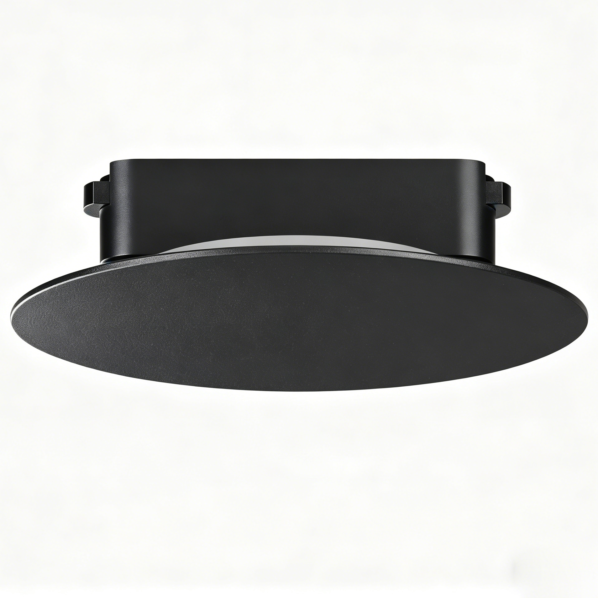 Eclipse wall lamp