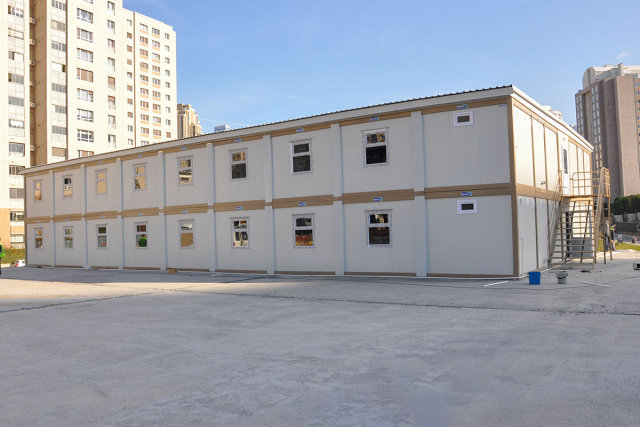 Man Camp Housing Buildings 49 m²