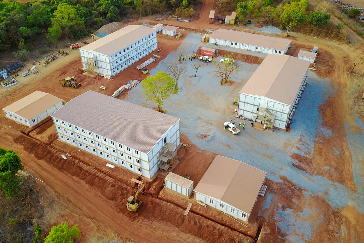 Man Camp Housing Buildings 49 m²