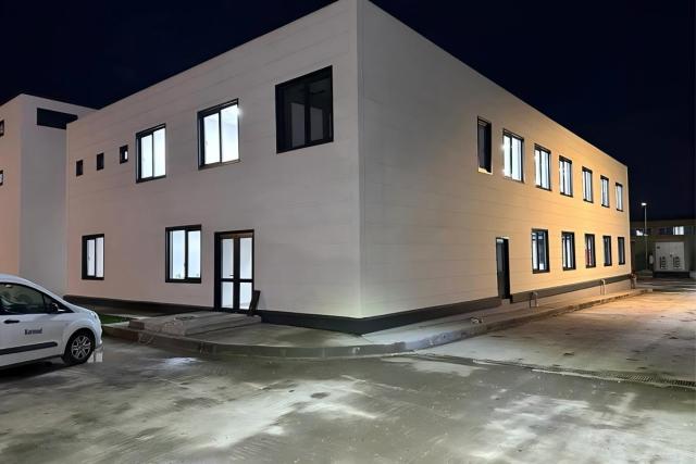 Prefabricated Office 840 m²