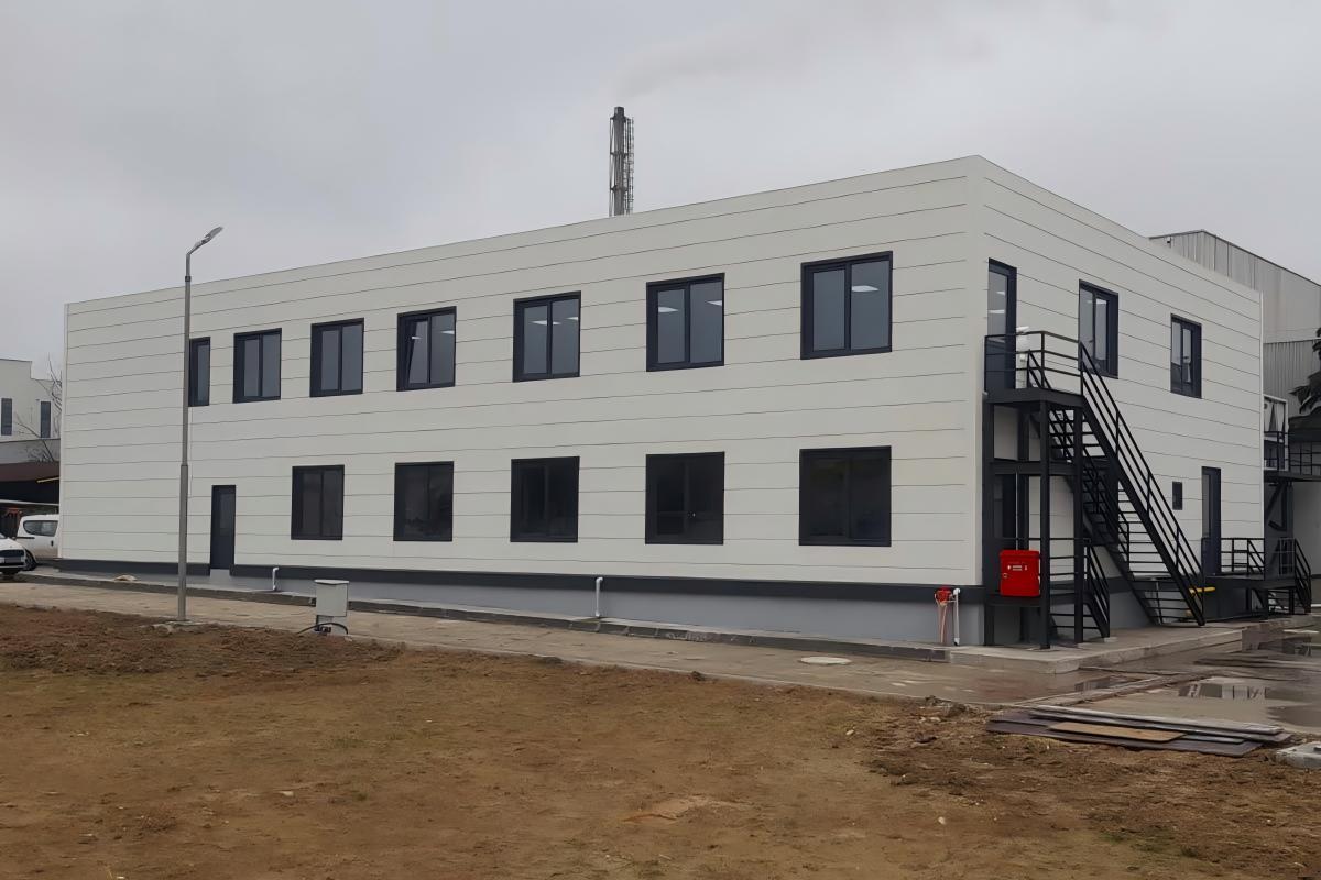 Prefabricated Office 840 m²