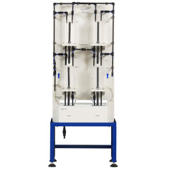 Sistema de Tanques Acoplados – Equipamento de Ensino e Treinamento em Engenharia de Fluidos