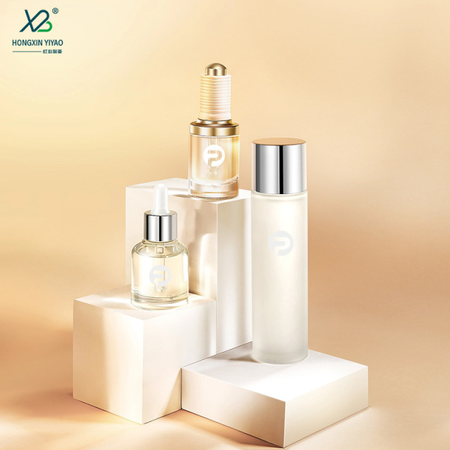 Supply: 30ml Cylindrical Glass Dropper Bottle with Shoulder Sleeve – Refillable Press Pump Container for Serum