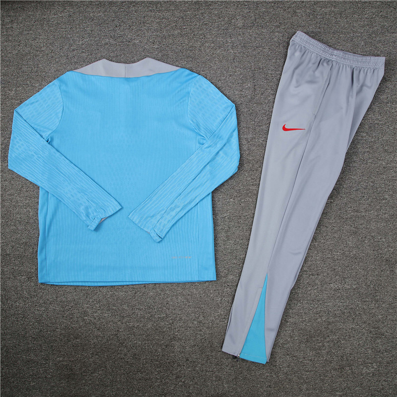 24/25 Atletico Madrid Light Blue Winter Training Long Sleeve Set [Player Version] Kids Size