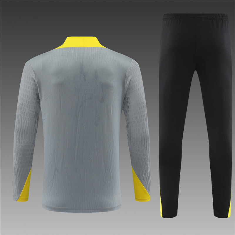 2425 Liverpool light gray summer short-sleeved training suit suit Kids size [player version]