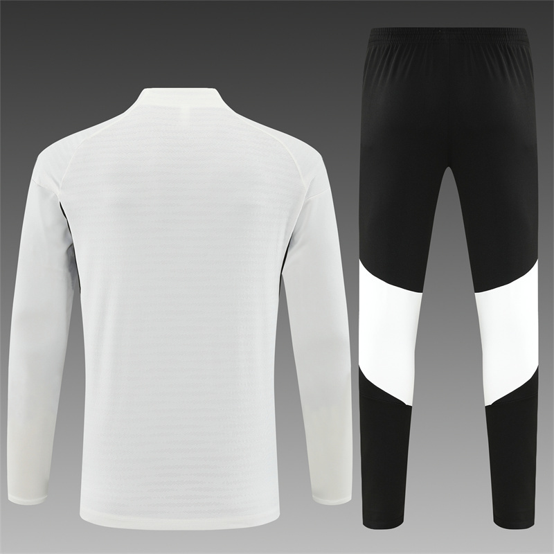 2025/26 Liverpool Off-White Winter Long Sleeved Training Suit Adult Size [Player Version]