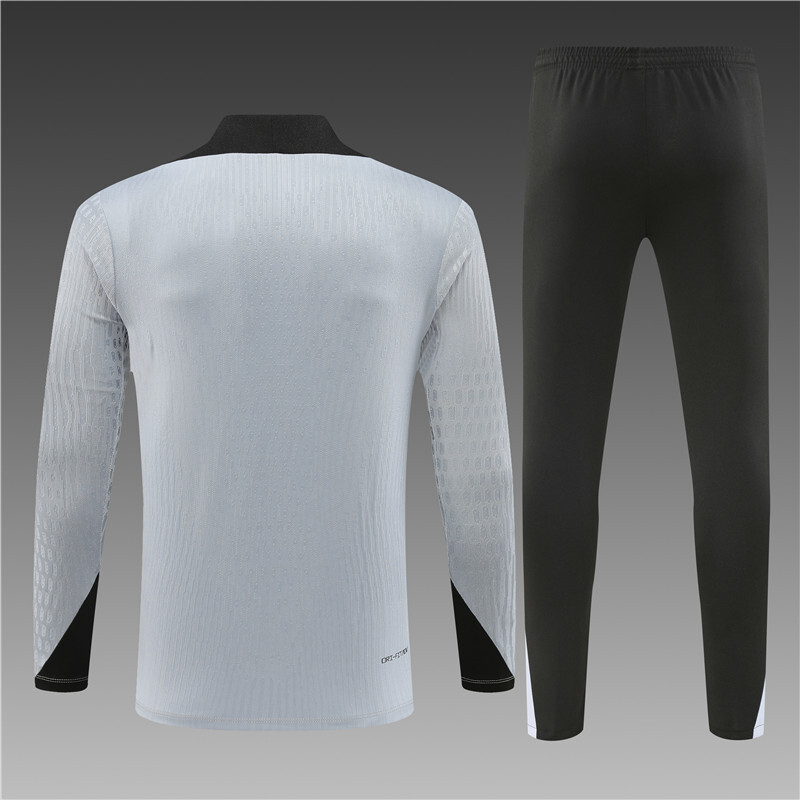 2024/25 Liverpool gray with black winter long sleeved training suit Kids size [player version]