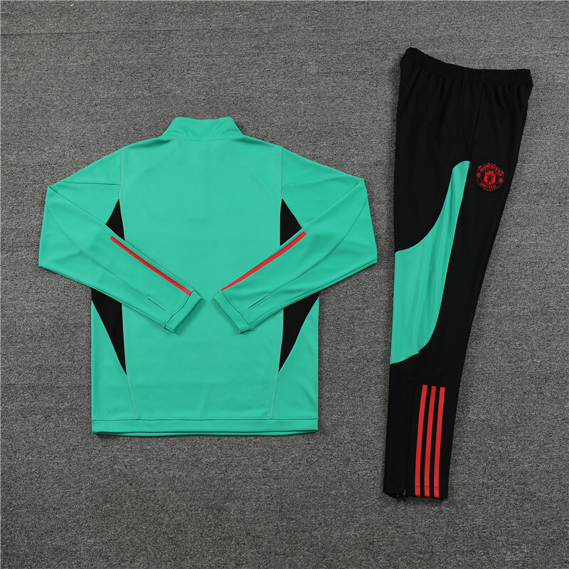 23/24 Manchester United Green Winter Long Sleeve Training Wear Set Kids Size