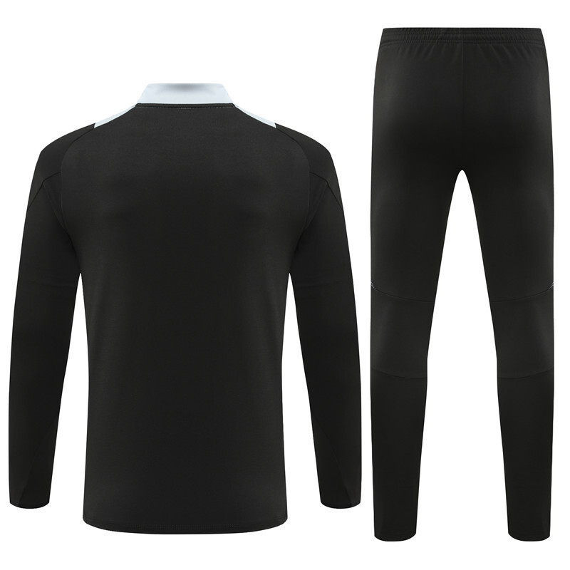 24/25 Manchester United Black Winter Long Sleeve Training Suit Kids Size