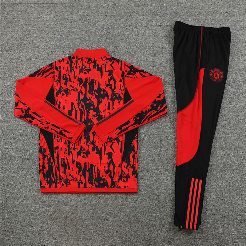 23/24 Manchester United red winter long-sleeved training suit suit Kids size [camouflage style]