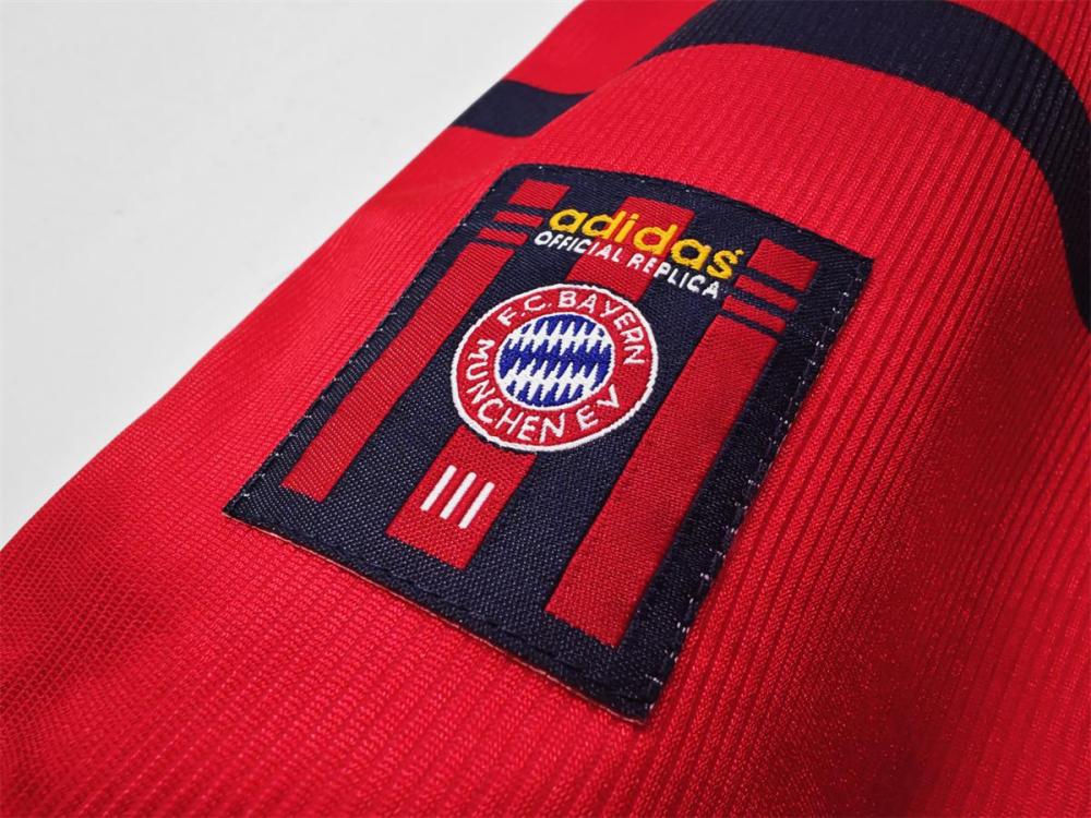 1998/00 Bayern Munich Away Retro Jersey