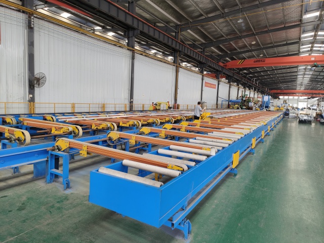 Jinpeng machinery-Stretching and Cooling Bed | Machinery for Manufacturing Aluminum Profiles - Extrusion, Heat Treatment, Cutting | kinweld.com | Jinpeng machiney,Cooling Bed (Run-Out Table)