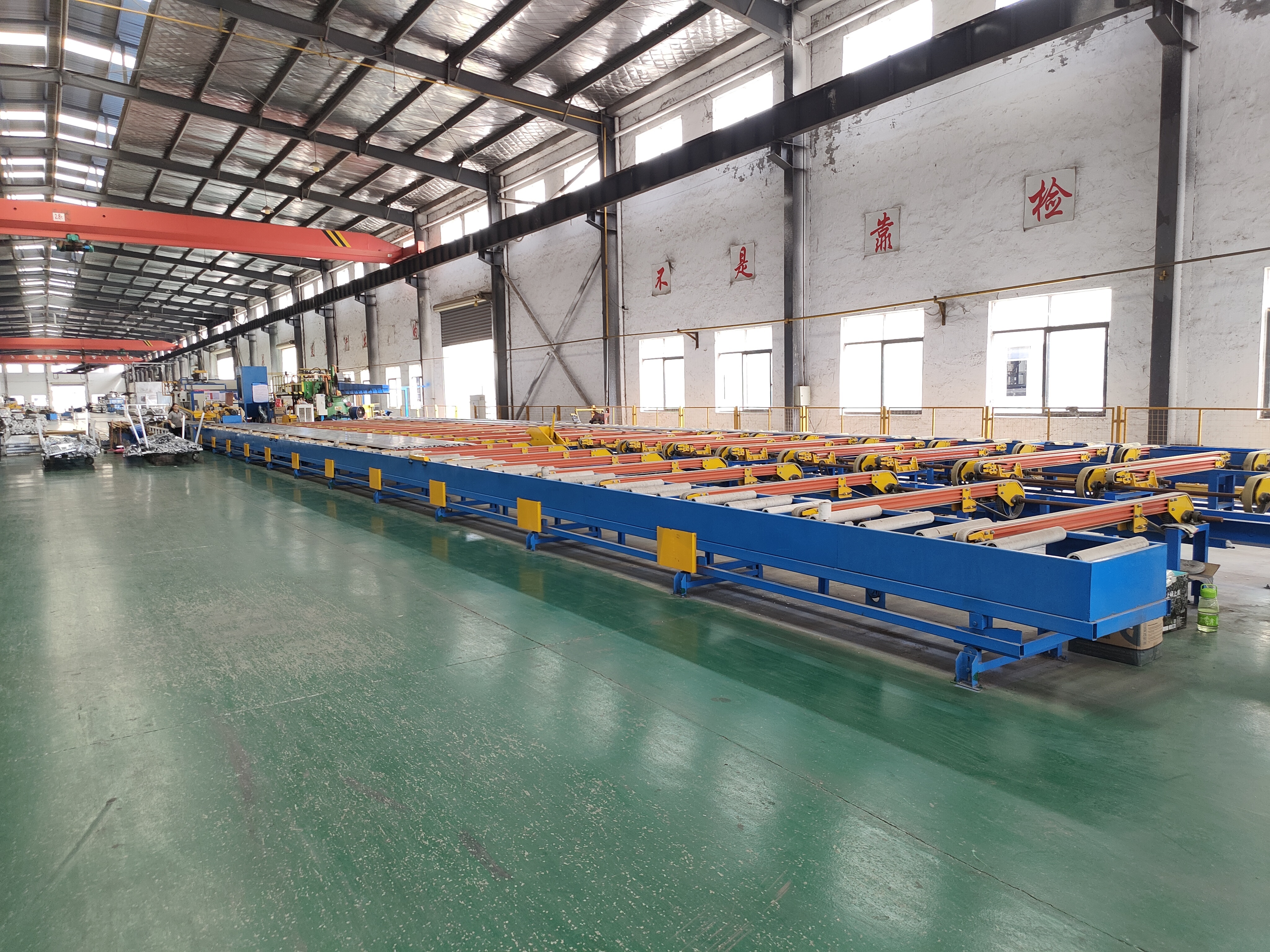 Jinpeng machinery-Stretching and Cooling Bed | Machinery for Manufacturing Aluminum Profiles - Extrusion, Heat Treatment, Cutting | kinweld.com | Jinpeng machiney,Cooling Bed (Run-Out Table)