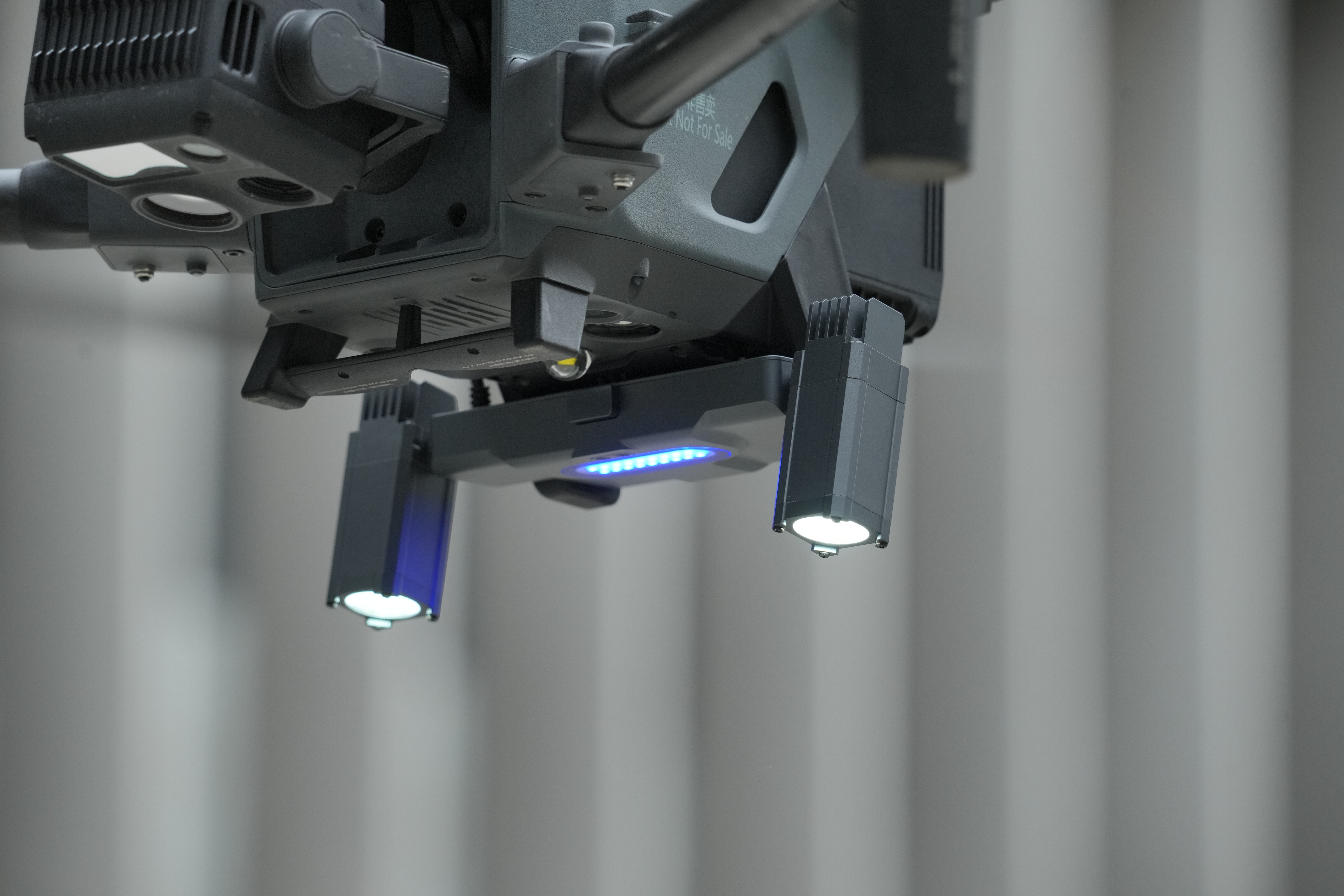 XL-30,XH-Nexus,XL-30 Drone Gimbal Light | PSDK Quick-Release | XH-Nexus