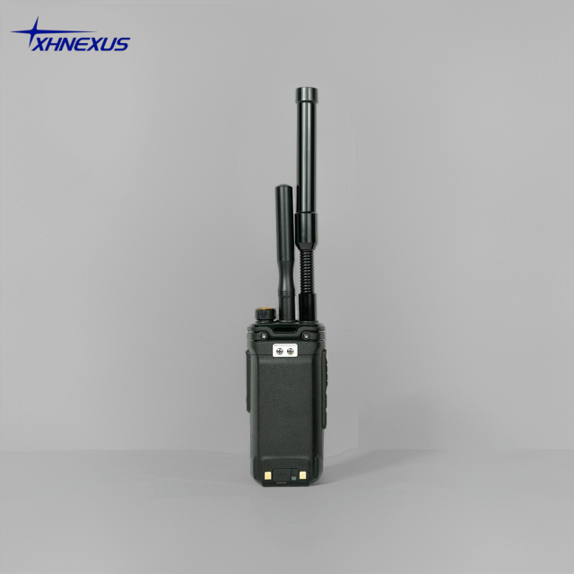 XH-2587 300MHz-6.2GHz 手持式无人机探测设备 | 1km 侦测 · -96dBm,XH-Nexus,XH-2587 手持式无人机探测设备 | 300MHz-6.2GHz · ≥1km 侦测