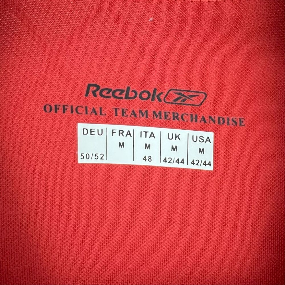 2004-2005 Retro Liverpool Home Football Shirt 1:1 Thai Quality