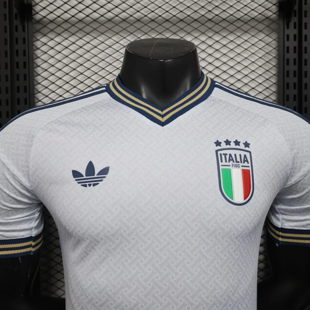 2026 World Cup Italy Away Football jersey Player edition 1:1  China Quality