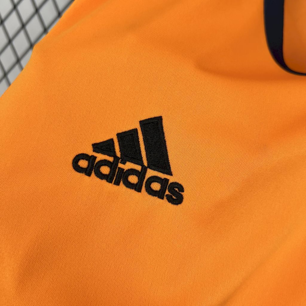2013-2014 Real Madrid Third Away Retro Jersey 1:1 China Quality