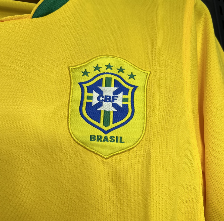 2006 Brazil Retro Home Football jersey Fan edition 1:1 China Quality